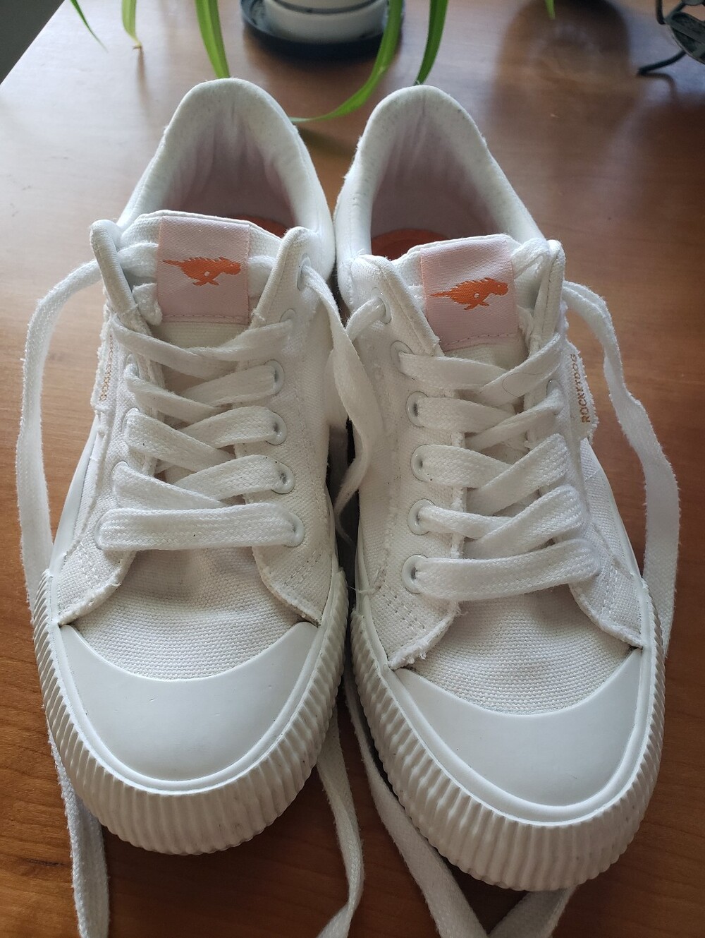 Rocket Dog Cheery Women's Sneakers Size 6.5 Canvas Upper Chunky Rubber Soles